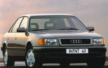 Audi 100   (4A,C4) - Photo 2