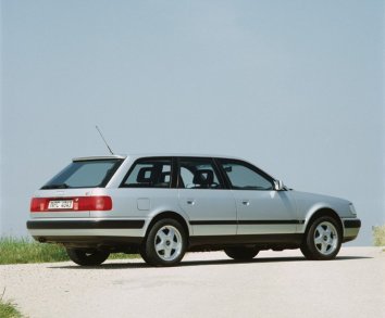 Audi 100 Avant  (4A,C4) - Photo 5