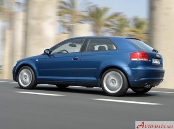 Audi A3   (8P) - Photo 2