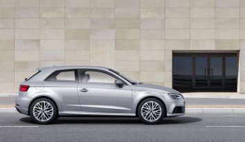 Audi A3   (8V facelift 2016) - Photo 3