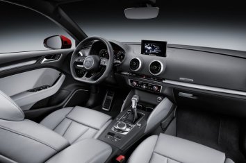 Audi A3 Sportback  (8V facelift 2016) - Photo 4