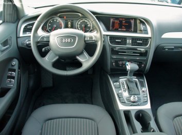 2011-2013 Audi A4 (B8 8K facelift 2011) 2.0 TDI (143 Hp)  Fiche technique,  consommation de carburant , Dimensions