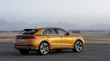 Audi Q8    - Photo 6