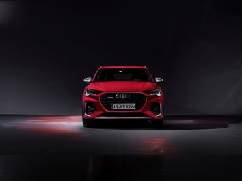 Audi RS Q3 (F3) - Photo 3