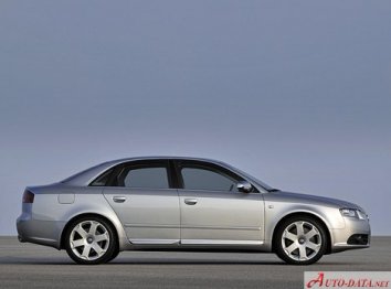 Audi S4 (8E,B6) - Photo 2