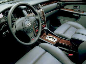 Audi S8 (D2) - Photo 5