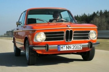 BMW 02 (E10)   