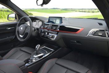 BMW 1 Series Hatchback 3dr (F21 LCI facelift 2017) - Photo 6