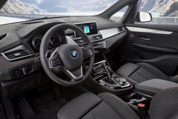 BMW 2 Series Active Tourer  (F45 LCI facelift 2018) - Photo 4