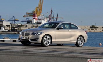 BMW 2 Series Coupe  (F22) - Photo 5