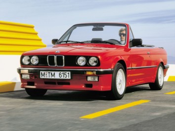 BMW 3 Series Convertible  (E30)