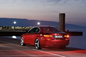 BMW 3 Series Coupe  (E92 facelift 2010) - Photo 3