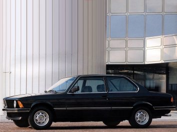 BMW 3 Series   (E21) - Photo 2