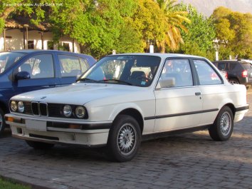 BMW 3 Series Sedan 2-door  (E30 facelift 1987) - Photo 4