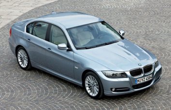 BMW 3 Series Sedan  (E90 facelift 2009) - Photo 2