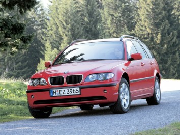 BMW 3 Series Touring  (E46 facelift 2001)