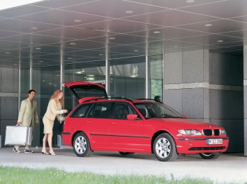 BMW 3 Series Touring  (E46 facelift 2001) - Photo 3