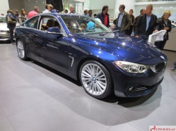 BMW 4 Series Coupe  (F32) - Photo 4