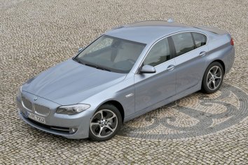 BMW 5 Series Active Hybrid (F10) - Photo 6