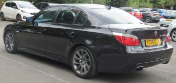 BMW 5 Series   (E60) - Photo 4