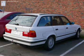 BMW 5 Series Touring  (E34) - Photo 6
