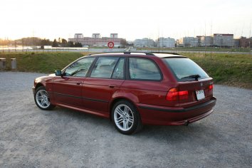 BMW 5 Series Touring  (E39) - Photo 3