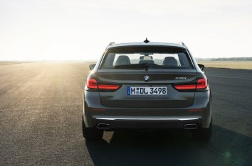 BMW 5 Series Touring (G31 LCI facelift 2020), Technical Specs, Fuel  consumption, Dimensions