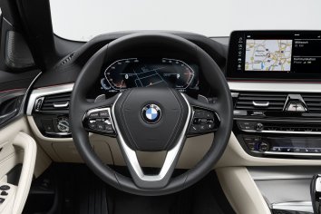 BMW 5 Series Touring  (G31 LCI facelift 2020) - Photo 5
