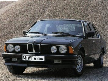 BMW 7 Series   (E23) - Photo 4