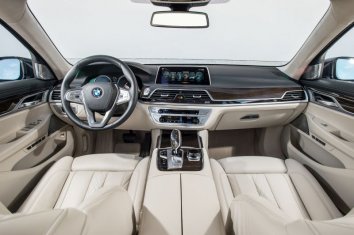 BMW 7 Series   (G11) - Photo 3