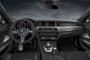 BMW M5 (F10M LCI facelift 2014) - Photo 3