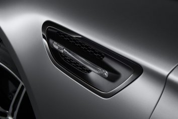 BMW M5 (F10M LCI facelift 2014) - Photo 7