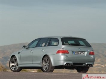 BMW M5 Touring (E61) - Photo 3