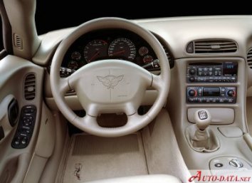 Chevrolet Corvette Coupe  (YY) - Photo 4
