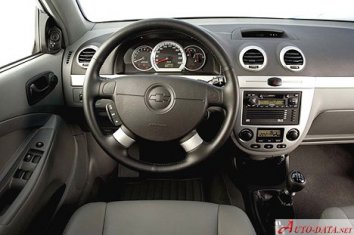 Chevrolet Lacetti Hatchback   - Photo 7