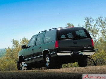 Chevrolet Suburban   (GMT400) - Photo 3