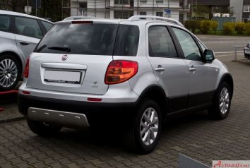 Fiat Sedici   (facelift 2009) - Photo 4