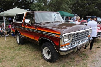 Ford Bronco II  