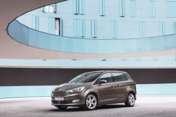 2022 Ford C-MAX Grand C-MAX (facelift 2015) 1.0 EcoBoost (100 Hp) S-and-S 7  Seat