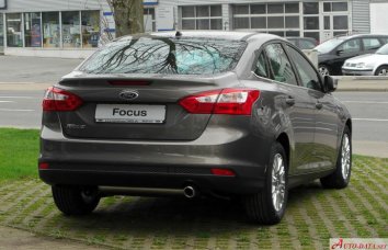 Ford Focus III Sedan   - Photo 5