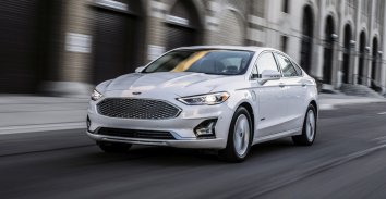 Ford Fusion II  (facelift 2018) - Photo 4