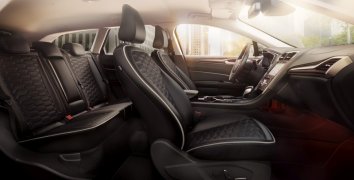 Ford Mondeo IV Hatchback  (facelift 2019) - Photo 4