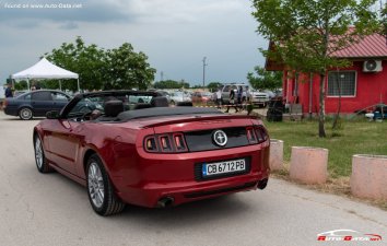 Ford Mustang Convertible V (facelift 2013) - Photo 3