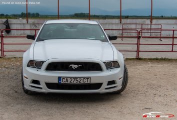 Ford Mustang V (facelift 2013) - Photo 4