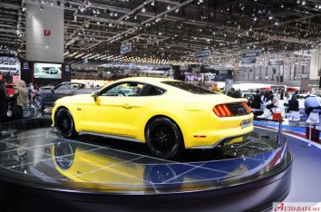 Ford Mustang VI   - Photo 3