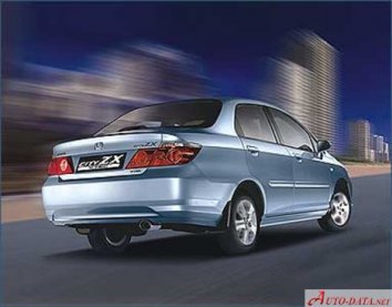 Honda City ZX Sedan (facelift 2005) - Photo 4