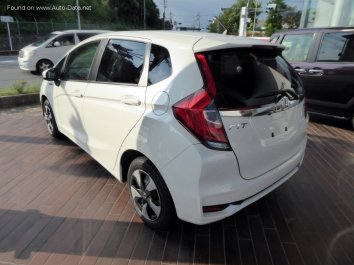 Honda FIT Fit III  (facelift 2017) - Photo 2