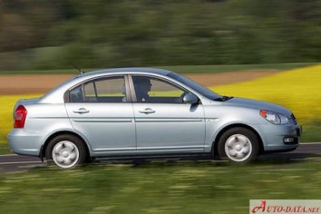 Hyundai Accent III   - Photo 2