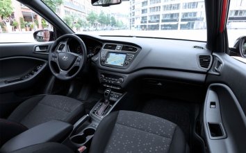 Hyundai i20 II  (GB facelift 2018) - Photo 3