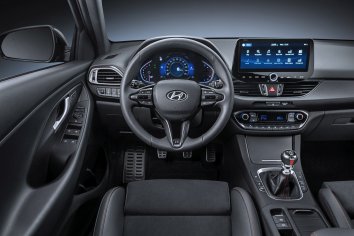Hyundai i30 III (facelift 2020) - Photo 6